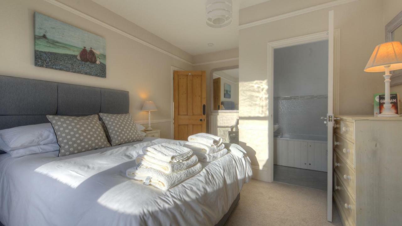 2 Hadleigh Villas Lyme Regis Eksteriør billede