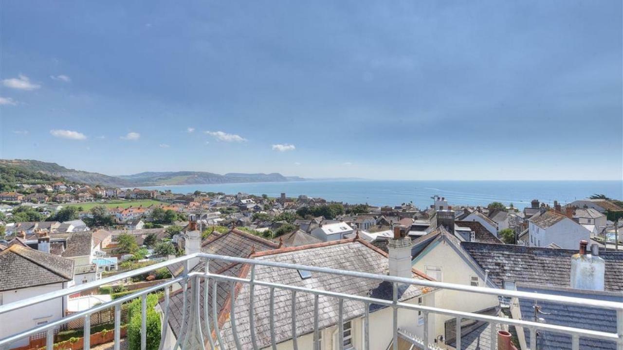 2 Hadleigh Villas Lyme Regis Eksteriør billede