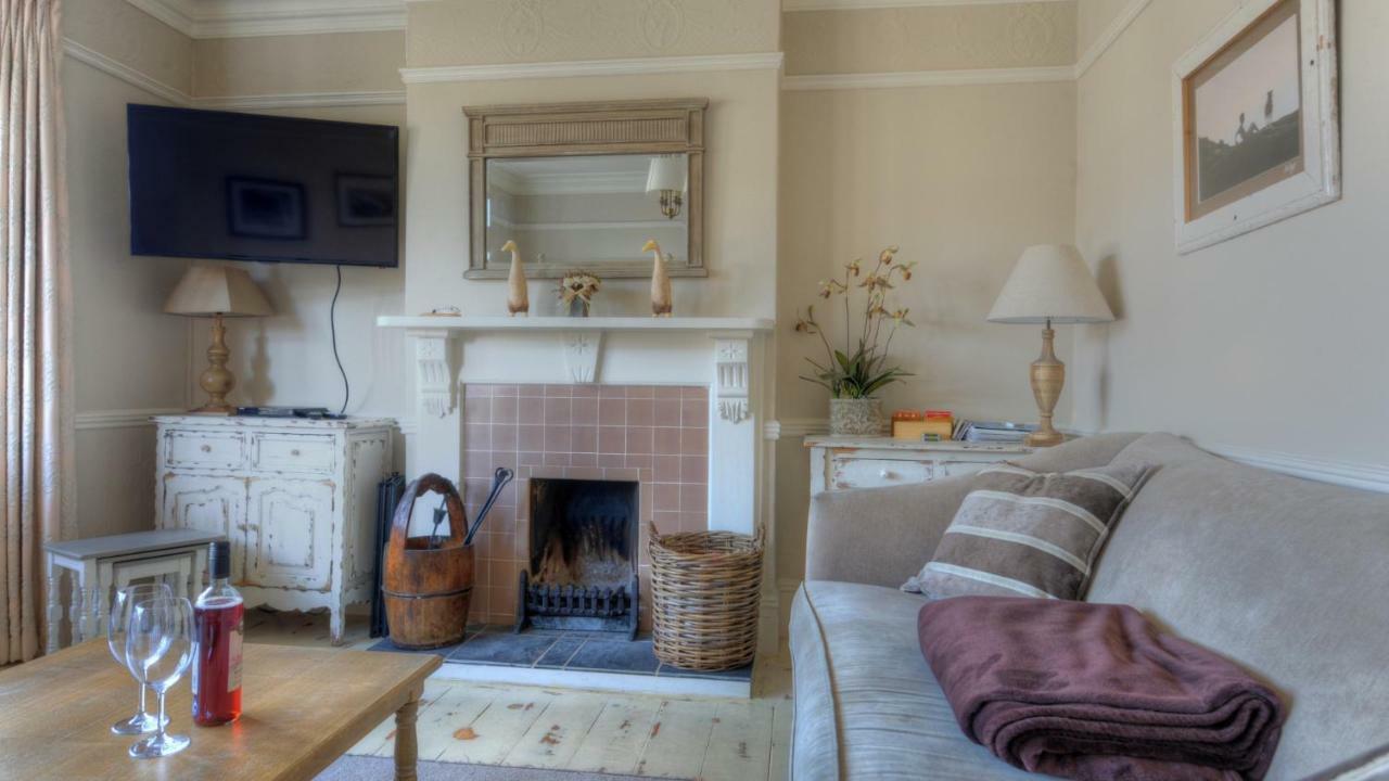 2 Hadleigh Villas Lyme Regis Eksteriør billede